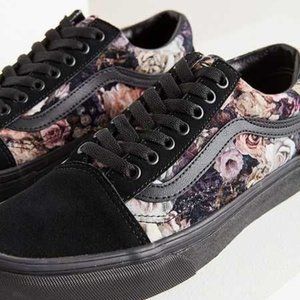 S O L D - VANS Floral Velvet/Suede Detail OLD SKOOL style Sneakers/Shoes SZ 6.5